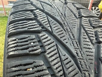 Nokian 215/65 r17 - 3