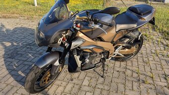 Aprilia tuono 1000 - 3