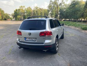 Volkswagen Touareg 2.5 R5 TDI Tiptronic - 3