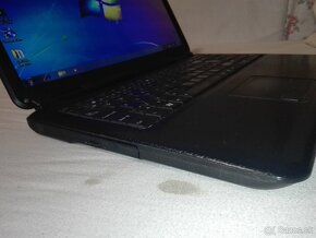 Asus Intel. 15,6". 320 GB . Windows 7. Baterka dobrá. - 3