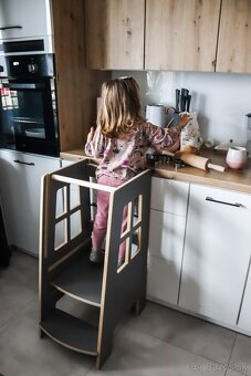 Učiaca veža Montessori Extra Safe šedá - 3