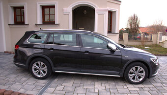 Volkswagen Passat Alltrack 2.0 TDI SCR 4Motion DSG - 3