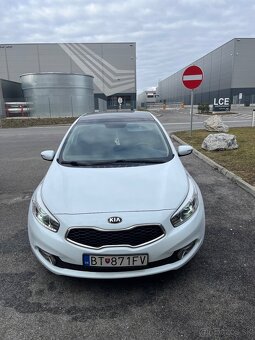 Kia ceed 1.4i panorama - 3