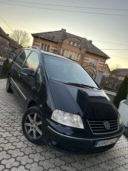 Predam volkswagen sharan 1.9tdi - 3