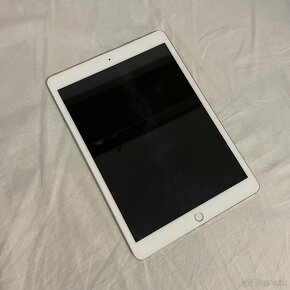 Apple IPad 7 generácie (32 Gb). - 3