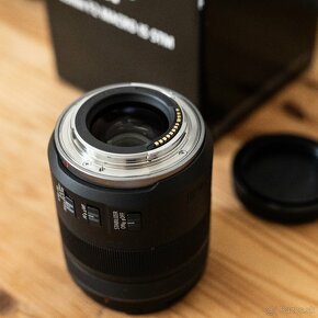 Canon RF 85mm F2 MACRO IS STM - 3