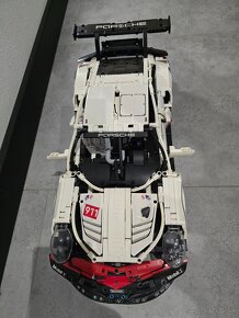 Predam LEGO Technic 42096 Porsche 911 RSR - 3