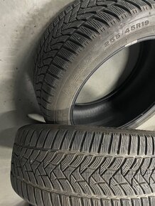 Dunlop 255/45r19 - 3