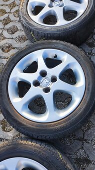 Honda Civic OEM R16 4x100 - 3