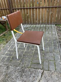 Predám kovové jedálenské stoličky - 3