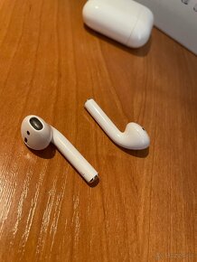 AirPods - 3