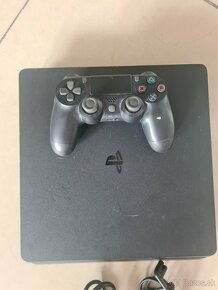 Sony PS4:::1 TB::: - 3