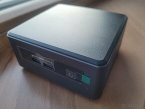 Mini počítač Intel Nuc - 3