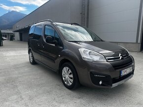 TOP Predám CITROEN BERLINGO BlueHDI 100 XTR, nízky najazd. - 3