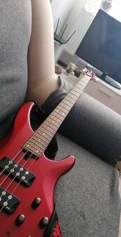 Yamaha TRBX304 RW Candy Apple Red - 3