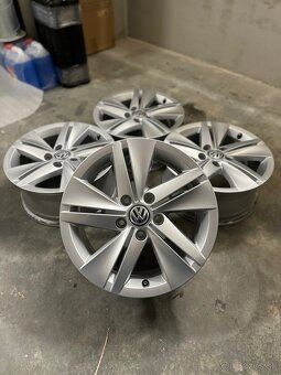 Hliníkové disky 5x112 R16 VW Golf 8 - VW Norfolk - 3