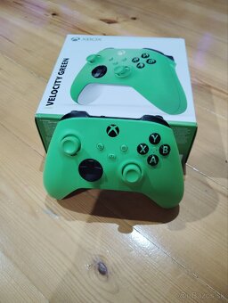 Xbox Velocity Green ovládač - 3