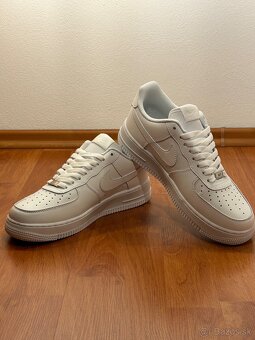 Nike Air Force 1 - Biele - 3