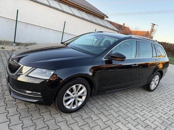 Škoda Octavia Combi 2.0 TDI Style - 3