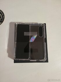 Samsung Z Fold 3 - 3