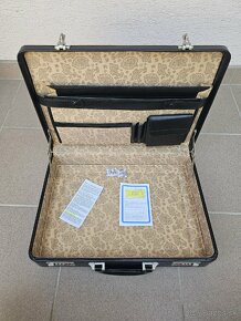 Kožený kufrík - 3