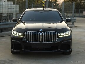 BMW 750Li - 3