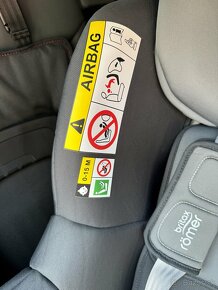 Autosedačka Britax Romer i size dual fix - 3