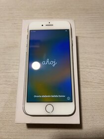 Apple iPhone 8 Silver 64 GB - 3