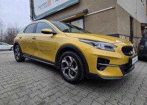 Kia XCEED 1.5-1.maj.-V ZÁRUCE-NAVI-TOP - 3