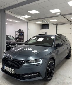 Skoda Superb Sportline 2.0TDI 147Kw 4x4 Black Packet/Matrix - 3