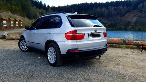 Predám BMW X5 E70 3.0 D 173kW - 3