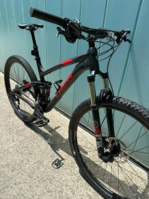 Celoodpružený horský  bicykel TREK FUEL EX 8 29" 2016 - 3