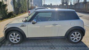 Mini Cooper One -Porucha motora- - 3