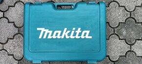 Vŕtacie kladivo Makita HR 3200C - 3