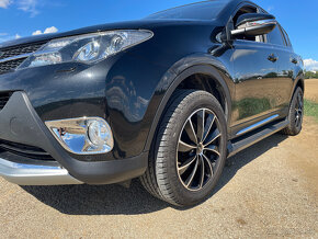 RAV4 EXECUTIVE 4x4, 2.2 l D-CAT - 3