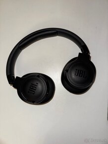 Sluchatka JBL Tune 770NC - 3