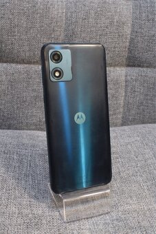 Motorola Moto E13 (plne funkčný) - 3