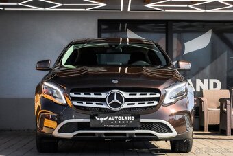 Mercedes-Benz GLA 180 A/T - 3