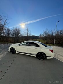 Mercedes Benz CLA 220 AMG - 3