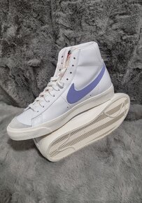 NIKE W BLAZER MID '77 - 3