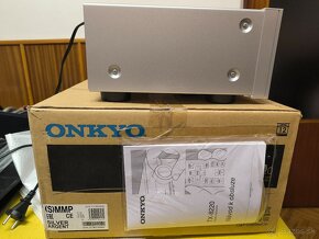 Onkyo tx 8220 - 3