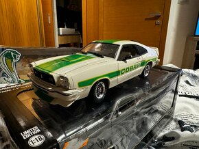 Ford Mustang cobra 2 1:18 - 3