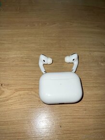 Predám originálne Apple AirPods Pro (1. generácia) - 3