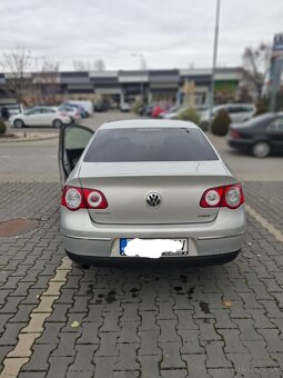 Predam volkswagen passat b6 sedan 1.6 tdi diesel - 3