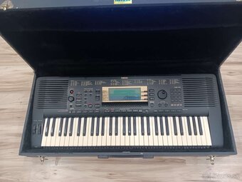 Yamaha psr-730 - 3