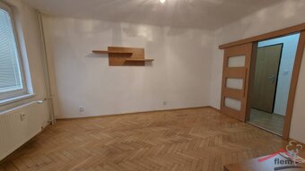 3-izbový byt na prenájom, Vráble - sídl. Lúky, 76m2 - 3