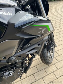 Kawasaki Z500 čierna - 3