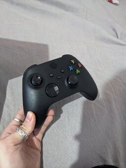 Xbox One ovládač - Carbon Black - 3