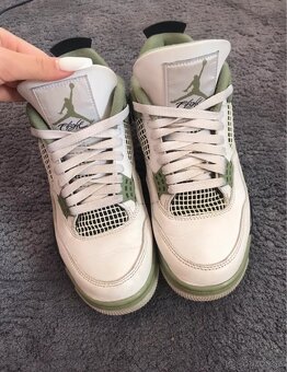 Jordan 4 - 3