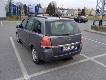 Predám Opel Zafira 1,9 CDTI - 3